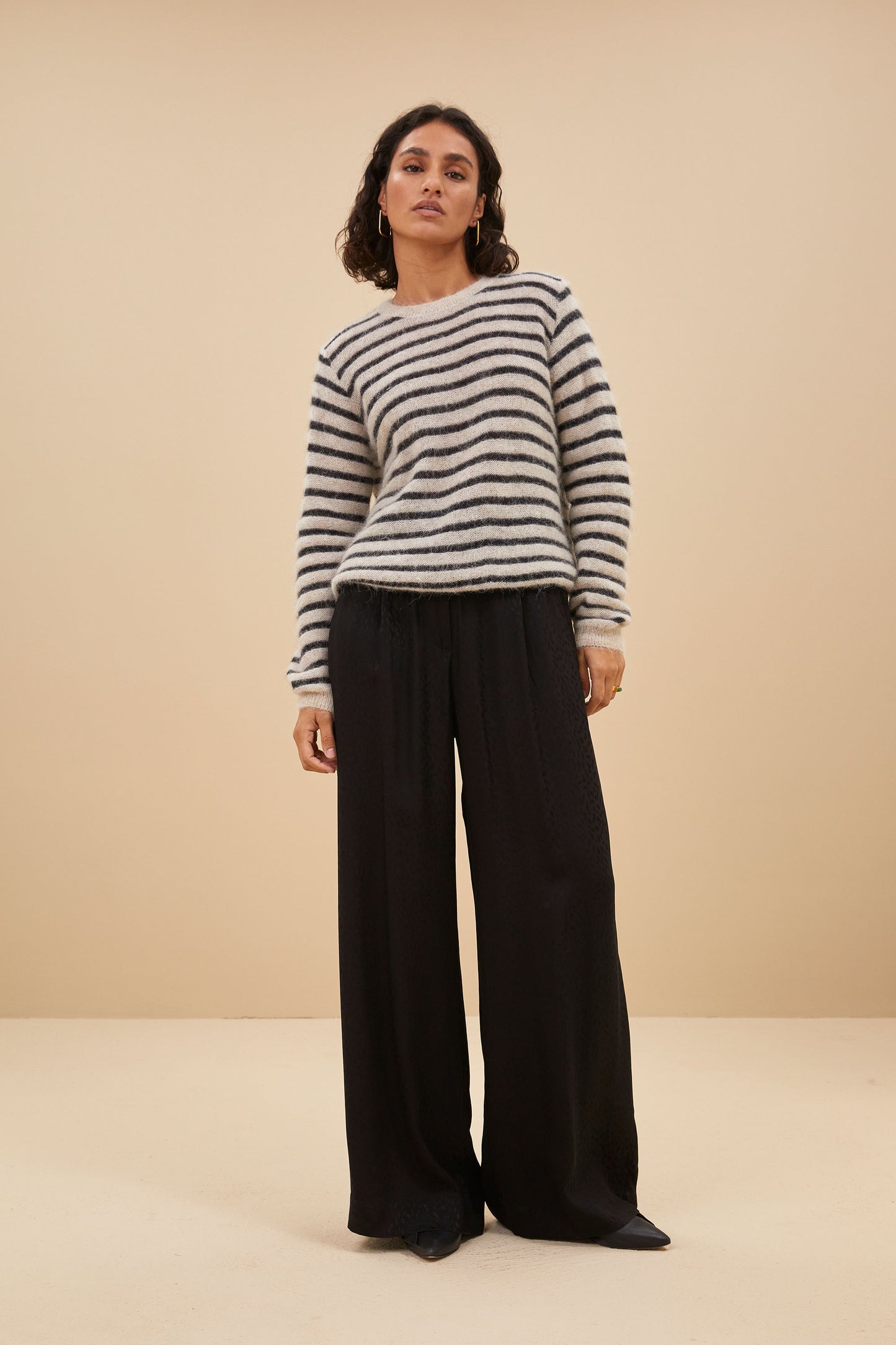 gwen thin stripe -Exclusively available in our physical store